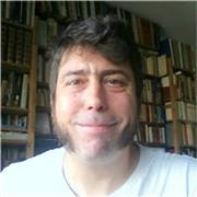 Professor de Català, Castellà, Història i Filosofia. 2 anys d'experiència amb alumnes de secundaria i selectivitat