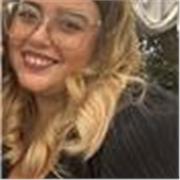 Studentessa scienze della formazione primaria