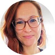 Consultora senior en marqueting digital y accesibilidad digital.