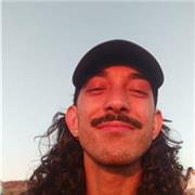 ciao! offro supporto allo studio per studenti di scuola media, superiore e università, in storia, geografia, filosofia, inglese.