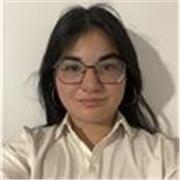 Profesora de Español que brinda clases a niños de edad primaria o adolescentes