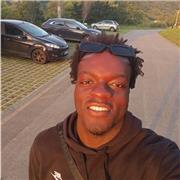 Hola! Soy Mardo un estudiante de 22 años y amante del deporte.
Soy dinámico,divertido y eficaz.
Esto va dirigido a niños de 6 -18.