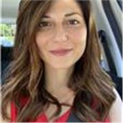 Docente di Lettere classiche impartisce lezioni private di greco, latino e italiano e offre attività di tutoraggio e doposcuola anche ai più piccoli