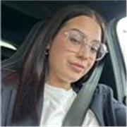 Profesora de inglés para niños de primaria/ESO y para los más peques de la casa.