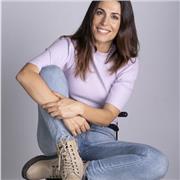 Profesora de canto moderno, viviendo en Colmenar Viejo, trabajaremos técnica vocal y estilo!