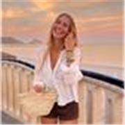 Estudiante de Psicología amante de ayudar a niños con el refuerzo escolar.