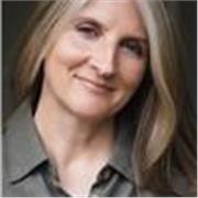 I create customized English lessons just for you.