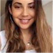 Profesora de portugués para niños y adolescentes