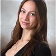 Soy estudiante universitario con nivel nativo de inglés y experiencia. Daría clases a niños y adultos interesados.