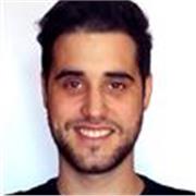 Profesor de dibujo, pintura, artes plásticas y modelado 3D, graduado en Bellas Artes, para niños, jóvenes y adultos en Madrid.