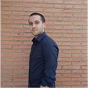 Doy clases particulares a individuales o grupos reducidos de clases relacionadas con matemáticas y economía