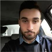 Sono un giovane insegnante di spagnolo di Napoli