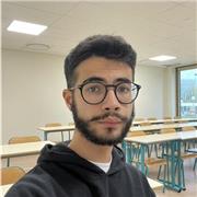 Français/Anglais pour tous les niveaux à Amiens. Étudiant en psychologie.