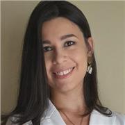 Consultora de Administración de Empresas con Master en Administración de Proyectos y Finanzas ofrece clases online