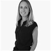 Product designer avec plus de 15 ans d'expérience, propose une initiation à l'UX Design à distance.