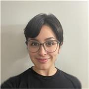 Profesora de matemática con metodología adaptable para cada alumno, enfocada en la resolución de problemas prácticos