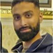 A young native maths teacher with over 6 years of experience. 