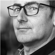 La mia esperienza professionale mi permette di offrire corsi di informatica, uso del PC e del Pacchetto Office (Excel, Word, ecc)