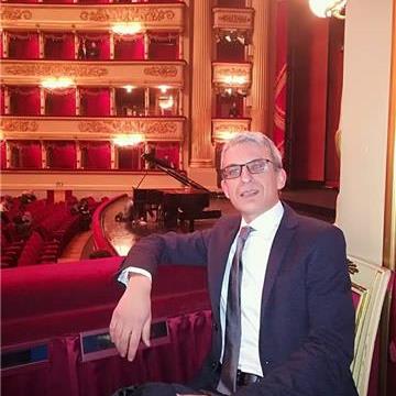 Insegnante di musica con esperienza impartisce lezioni di Pianoforte