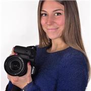 Laureata con 110 e lode in Fotografia presso LABA: Accademia di Belle Arti di Brescia.
 Personal trainer certificato e istruttore di ginnastica.
 Ragazza determinata, creativa, precisa, organizzata, con capacità di lavorare in team.
 Esperto in riabilitaz