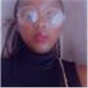 Professeur particulier qui donne des cours de français dans toutes l'étendue du territoire mondial