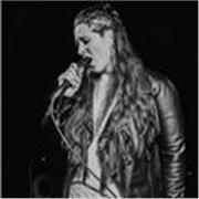 Doy clases de canto popular (Rock, Pop, Jazz, Anglo)