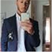 Laureato in giurisprudenza