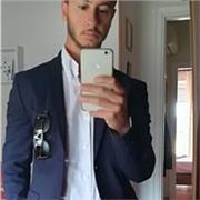 Laureato in giurisprudenza