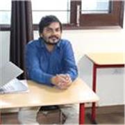 Physics expert can teach students of ages 15