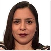Maestra con posgrado especialista en temas corporativos
