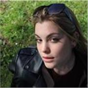 Studentessa universitaria offre ripetizioni di lingua ITALIANA, INGLESE, FRANCESE, SPAGNOLA per elementari, medie e superiori