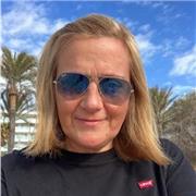 Profesora Educación Infantil y Primària titulada