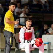 Maestro de Artes marciales y defensa personal, especializado en taekwondo. Clases para peques y adultos. 