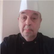 Cuisinier d'antan aide à l'apprentissage des connaissances de la cuisine des terroirs français.