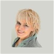 Profesora nativa de inglés con 15 años de experiencia en clases tanto a niños como a ejecutivos. Clases muy amenas e instructivas.