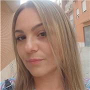 Profesor de francés nativo titulada para el inicio en el aprendizaje del idioma 
El castellano es mi segunda lengua soy bilingüe