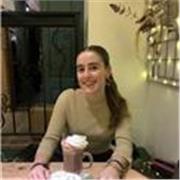 Aprende inglés con una profesora comprometida y clases a tu medida