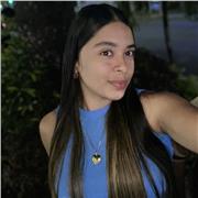 Profesora de apoyos escolar de primaria enfocada en dar clases virtuales o presenciales en la ciudad de Medellín