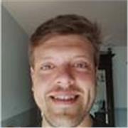 Sono un laureato in giurisprudenza e praticante avvocato, sono appassionato di psicologia, filosofia e finanza. Ho conseguito tutti gli esami per insegnare nella scuola. Mi piace la musica e strimpello la chitarra nel tempo libero