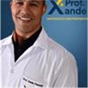 Sou o Prof. Xande, professor de Matemática e criador de conteúdos educacionais, apaixonado por ensinar com clareza e estratégia