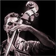 Lezioni di basso elettrico e contrabbasso da contrabbassista, bassista Jazz con carriera internazionale