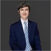 Training Manager and online tutor with 10+ years’ experience in teaching and designing English courses for learners and teachers. I have a BA degree in Philosophy and an IB Cat A Certificate. I teach English to students of all levels, with a focus on crit