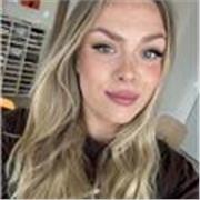 Deutsch lernen mit Lena. Hallo, ich bin Lena und komme aus Deutschland. Als ausgebildete Erzieherin begleite ich Kinder und Jugend