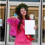 Italian native speaker offers lessons of Italian to students of all ages