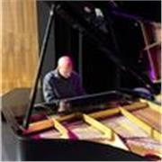 Quieres improvisar con el piano ? Doy clase de Piano y Composición musical online y presencial