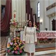 Insegnante di sostegno durante le ore d'italiano, inglese, spagnolo, scienze, geografia impartisce lezioni private.