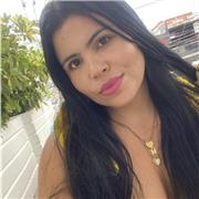 Psicóloga que realiza clases a infantes y adolescentes en diferentes áreas del crecimiento personal, principios y valores