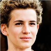 Mein Name ist Florian und ich biete Nachhilfeunterricht in Mathematik bis zum Abitur an. Ich bin im letzten Jahr meines Mathematikstudiums und meine große Leidenschaft ist es, zu lehren und zu zeigen, wie viel Spaß Zahlen machen können.