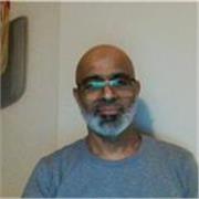 An experienced and qualified English and Arabic teacher.