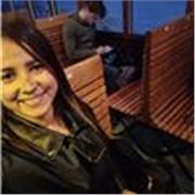 Licenciada en química pura, con mucha paciencia y empatia!